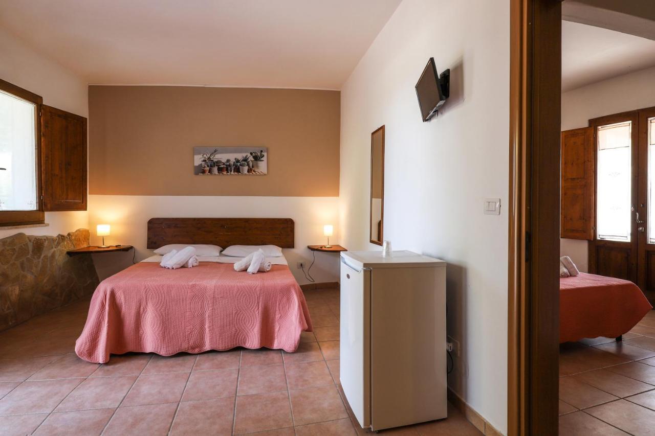 Tenuta Li Fani Residence Hotel มารินาดิเปสโคลูเซ ภายนอก รูปภาพ