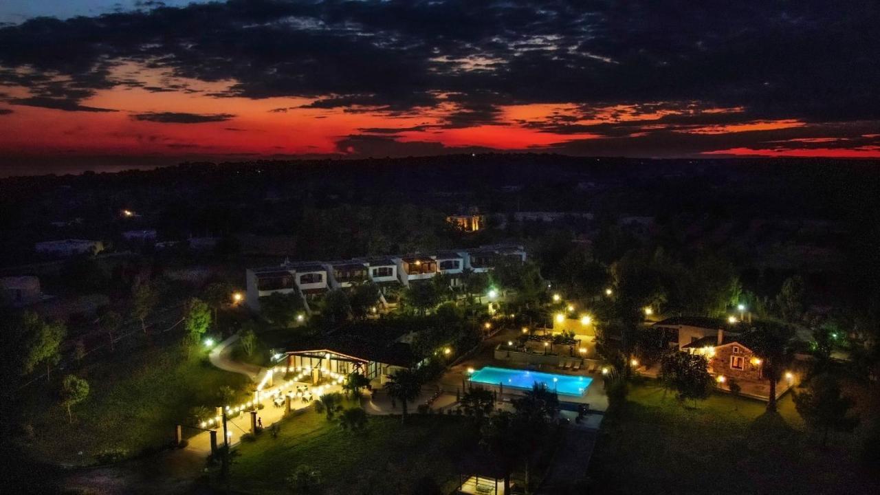 Tenuta Li Fani Residence Hotel มารินาดิเปสโคลูเซ ภายนอก รูปภาพ