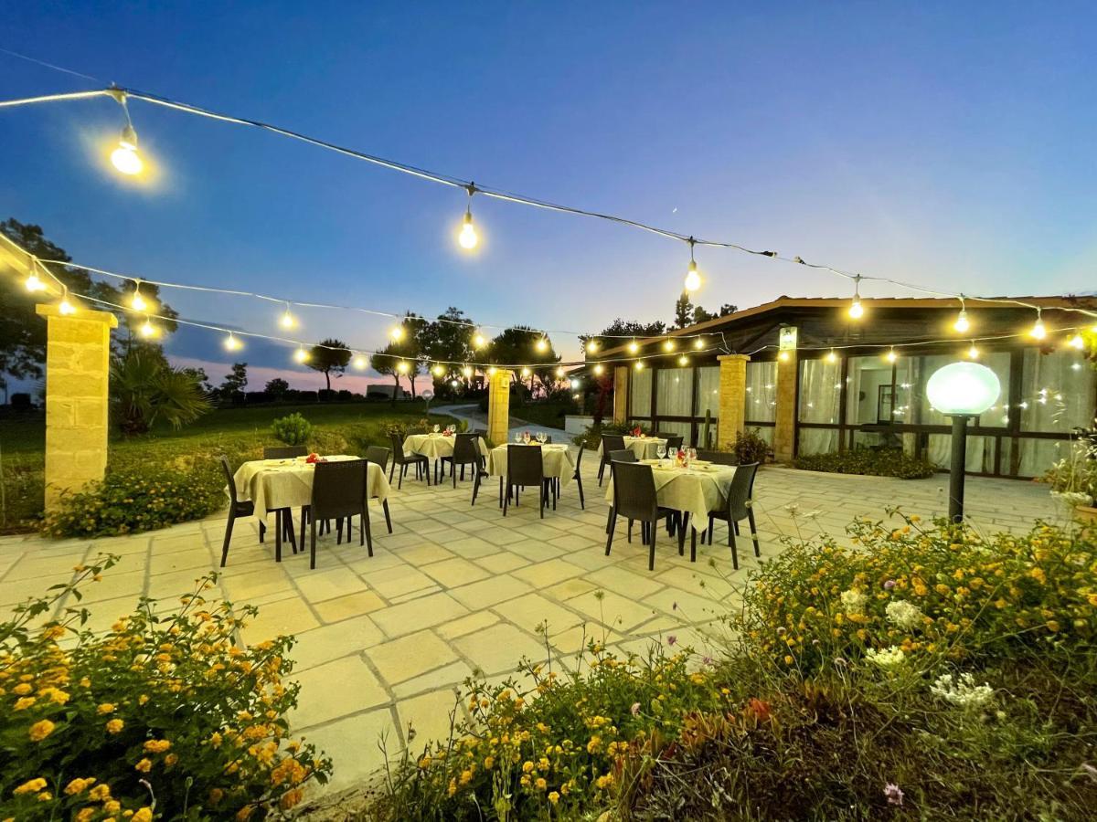 Tenuta Li Fani Residence Hotel มารินาดิเปสโคลูเซ ภายนอก รูปภาพ